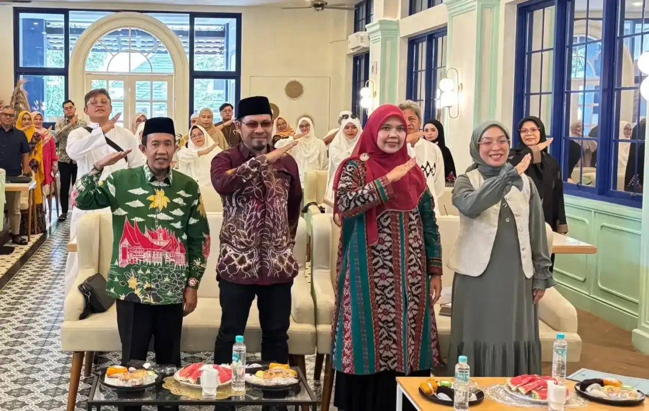 kemenhaj-sumbar-larang-penyelenggara-haji-dan-umrah-gunakan-legalitas-pihak-lain kemenhaj-sumbar-larang-penyelenggara-haji-dan-umrah-gunakan-legalitas-pihak-lain
