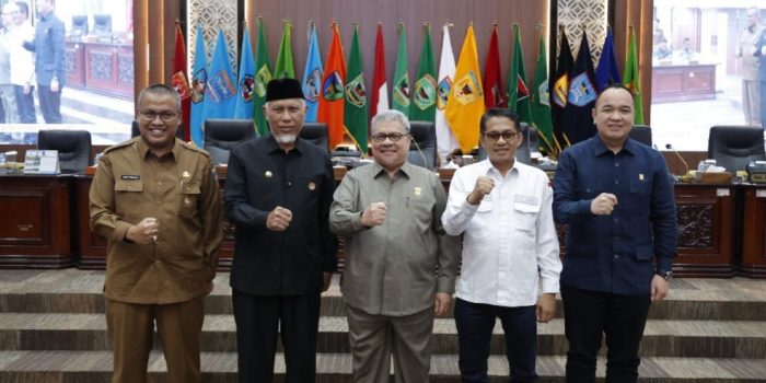 perubahan-apbd-sumbar-2026-disepakati,-muhidi-soroti-percepatan-anggaran-dan-mahyeldi-siapkan-strategi-apbd-2027
