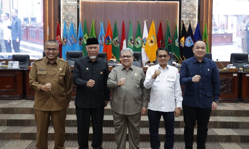 perubahan-apbd-sumbar-2026-disepakati,-muhidi-soroti-percepatan-anggaran-dan-mahyeldi-siapkan-strategi-apbd-2027 perubahan-apbd-sumbar-2026-disepakati,-muhidi-soroti-percepatan-anggaran-dan-mahyeldi-siapkan-strategi-apbd-2027