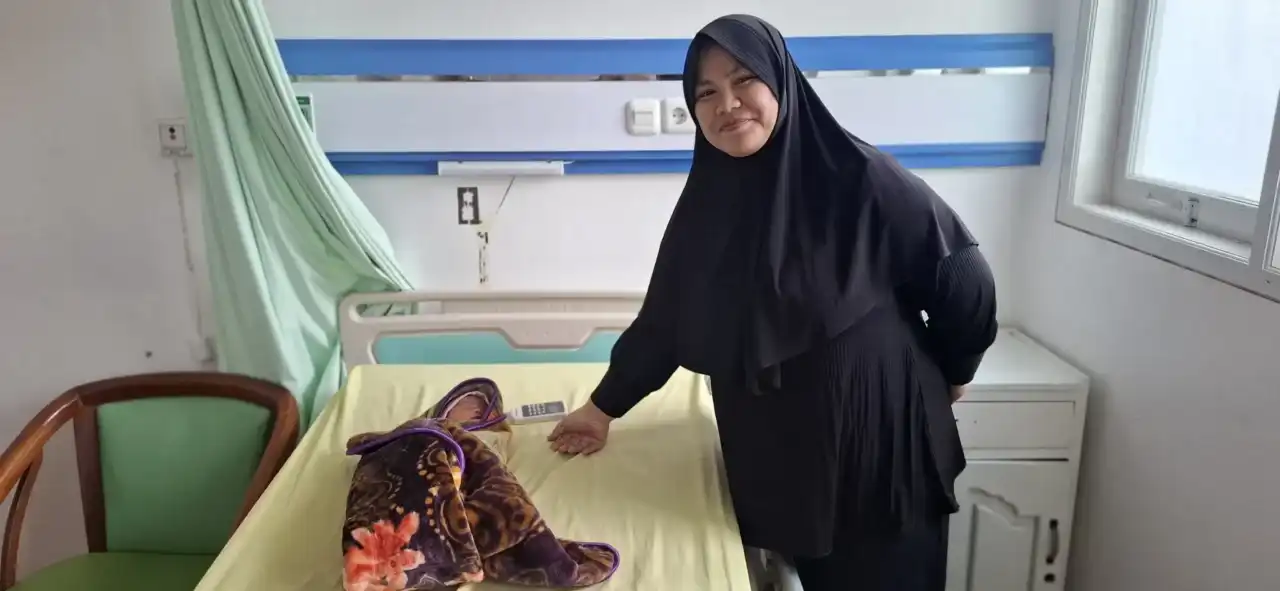 didiagnosa-bersalin-caesar,-guru-di-tanah-datar-tenang-lahiran-dengan-jkn didiagnosa-bersalin-caesar,-guru-di-tanah-datar-tenang-lahiran-dengan-jkn