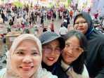 ribuan-warga-semarakkan-hut-ke-81-sumbar-lewat-jalan-sehat-bersama-parlemen