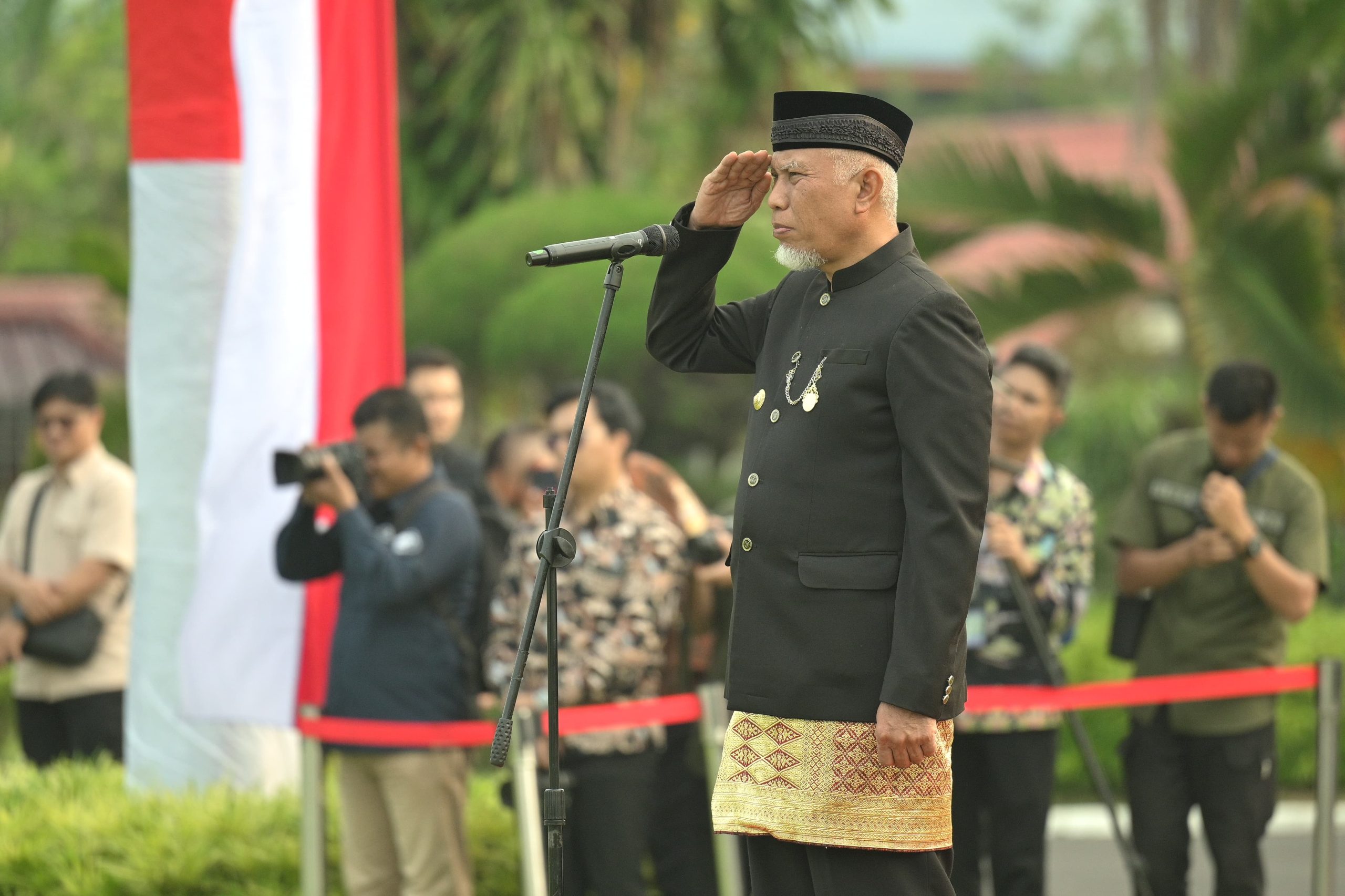 81-tahun-sumbar,-mahyeldi:-pertumbuhan-ekonomi-harus-berjalan-seiring-dengan-ketangguhan-bencana 81-tahun-sumbar,-mahyeldi:-pertumbuhan-ekonomi-harus-berjalan-seiring-dengan-ketangguhan-bencana