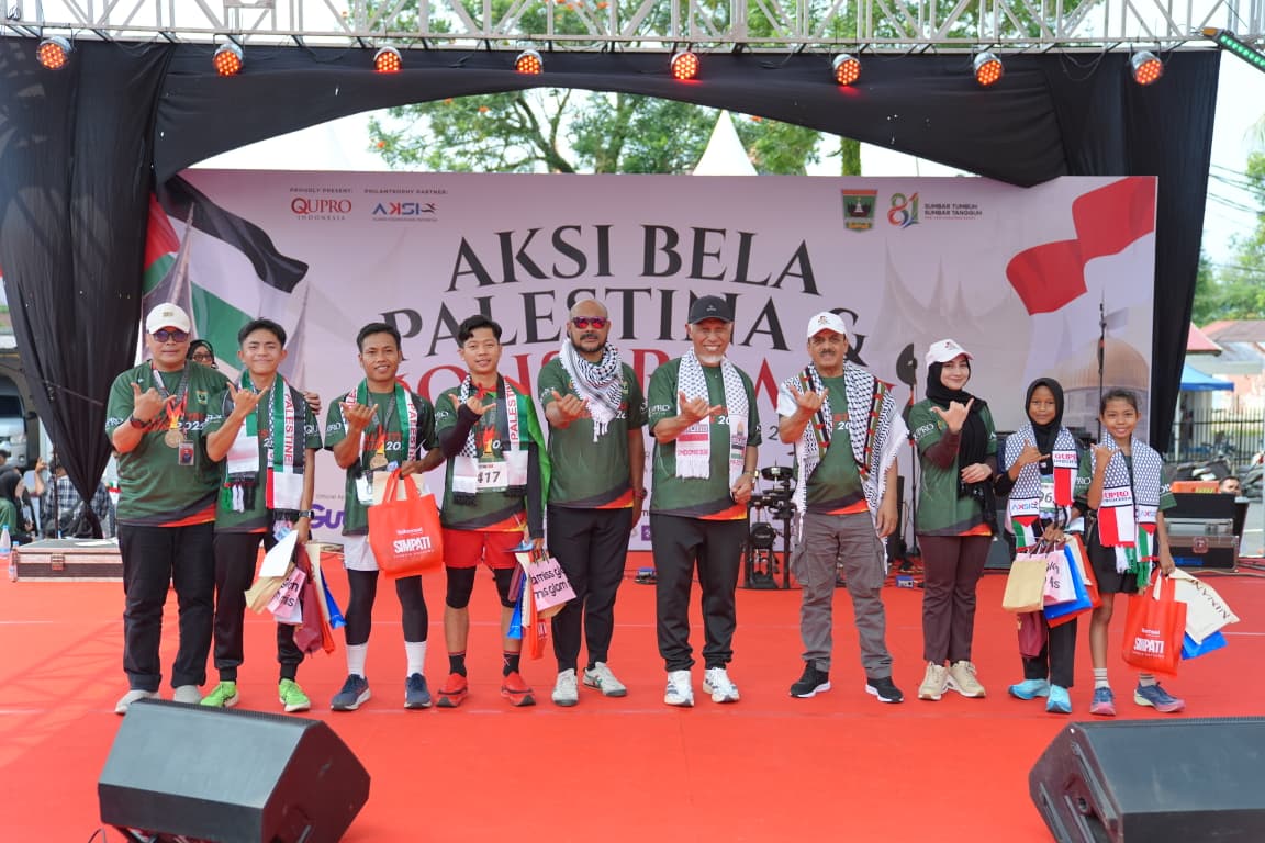 aksi-bela-palestina-di-sumbar,-rp1,67-miliar-terkumpul-plus-emas-dan-perak aksi-bela-palestina-di-sumbar,-rp1,67-miliar-terkumpul-plus-emas-dan-perak