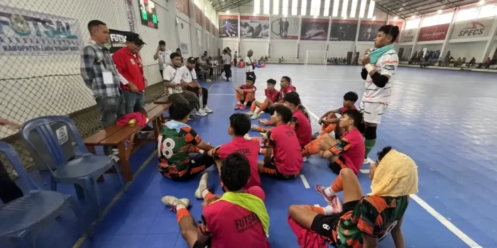 laga-perdana,-tim-futsal-limapuluh-kota-menang-telak-atas-tim-futsal-kabupaten-solok