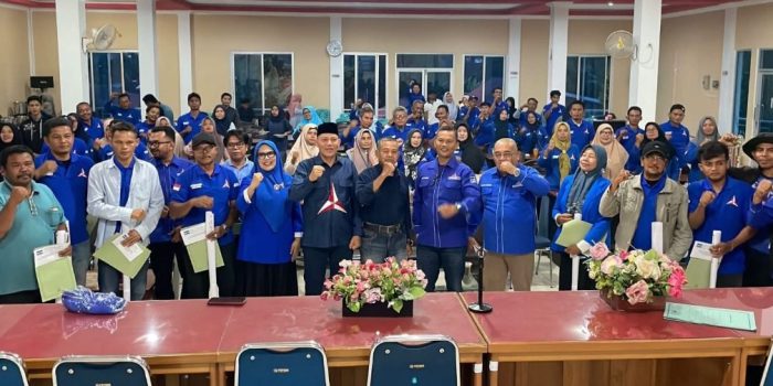 konsolidasi-demokrat-pasaman-berlanjut,-sabar-as-kukuhkan-pengurus-ranting-di-9-nagari