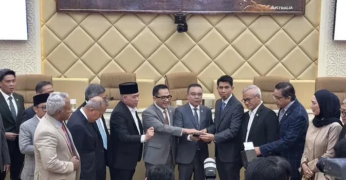 komisi-ii-dpr-tunjuk-bahtra-banong-pimpin-panja-ruu-pemilu