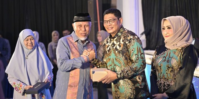 kenal-pamit-kapolda-sumbar,-mahyeldi-tekankan-keberlanjutan-sinergi