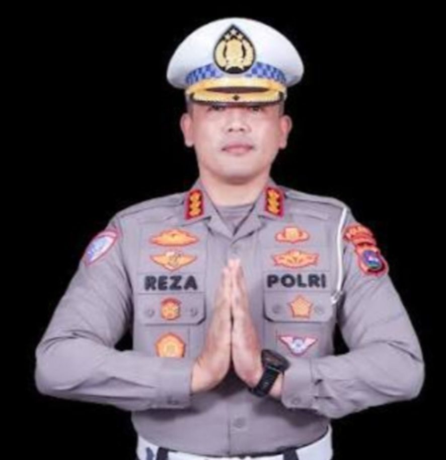 dikenal-akrab-dengan-insan-pers,-dirlantas-sumbar-kombes-reza-mutasi-ke-lampung dikenal-akrab-dengan-insan-pers,-dirlantas-sumbar-kombes-reza-mutasi-ke-lampung