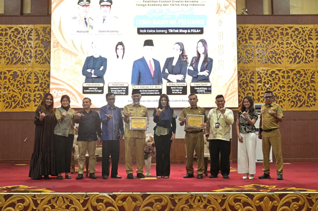 gubernur-mahyeldi-dorong-umkm-sumbar-manfaatkan-konten-digital-untuk-perluas-pasar gubernur-mahyeldi-dorong-umkm-sumbar-manfaatkan-konten-digital-untuk-perluas-pasar