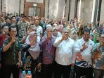 Ketua DPRD Sumbar Muhidi saat memberikan sosialisasi Perda Perlindungan Lingkungan Hidup untuk mencegah banjir di Padang.